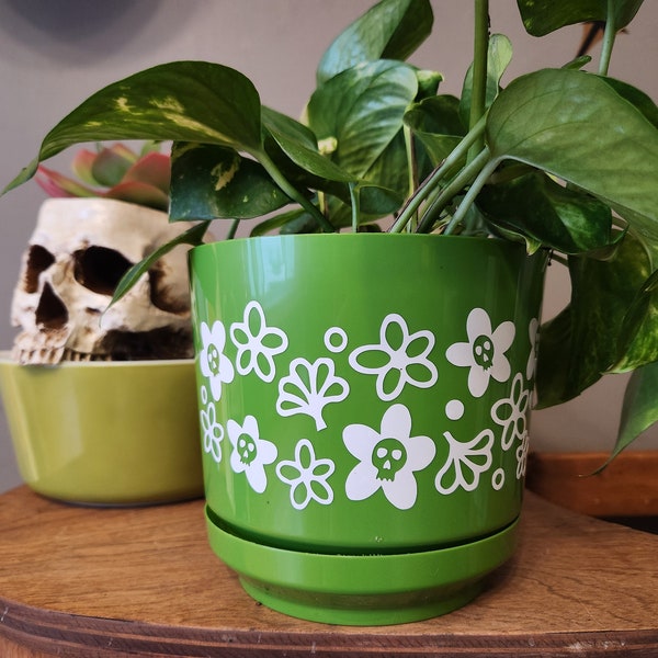 SPOOKY Spring Blossom Inspired 6" Planter