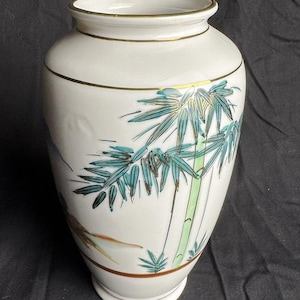 Fujita Kutani Vase - Etsy