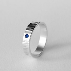 Hammered Mens band ring in sterling silver with sapphire . Personalised textured wedding band Blue stone . Christmas gifts Husband Birthday image 3