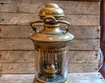 Antieke nautische Brass lamp