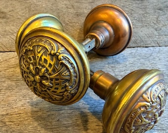 PF Corbin Leicester Design door knob set