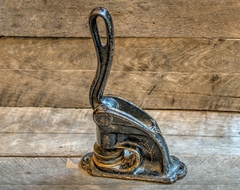 Antique Cast Iron Embosser: Sieges Lodge No 701 Cincinnati