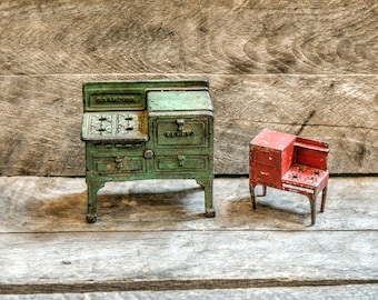 Geneva and Tootsie toy stove