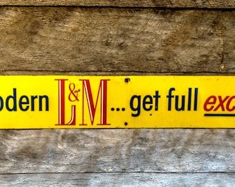 L & M advertisement sign