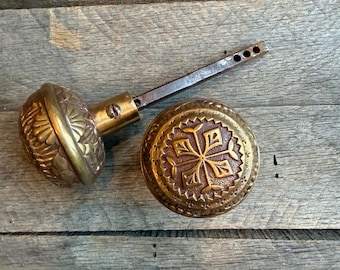 Lockwood Victorian brass door knob set