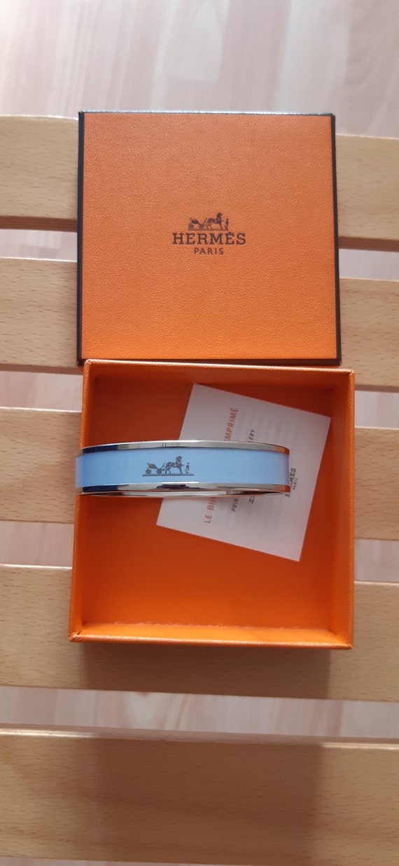 Hermès enamel Caleche printed bangle sky blue , m… - image 1