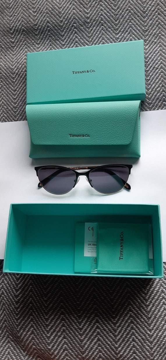 Tiffany and Co classic designer sunglasses, rare d