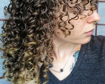 Hair Therapy Conditioner / Leave in Conditioner for Curly or Dry Hair