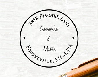 Minimal Design Individueller runder selbstfärbender Adressstempel für Paare & Familie Adressstempel Absenderadresse Stempel für Umschläge und Briefpapier