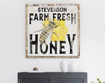Modern Farmhouse Wall Decor Rustic Chic Farm Fresh Honey Sign, Industrial Vintage Kitchen Sign Canvas Art Print Primitive Country Home Decor