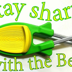 Kitchen knife sharpener that is simple to use for all your home and on the go sharpening needs. re-lines and hones blades.