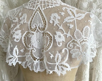 Antique White Carrickmacross Capelet Collar- Antique Wedding Piece
