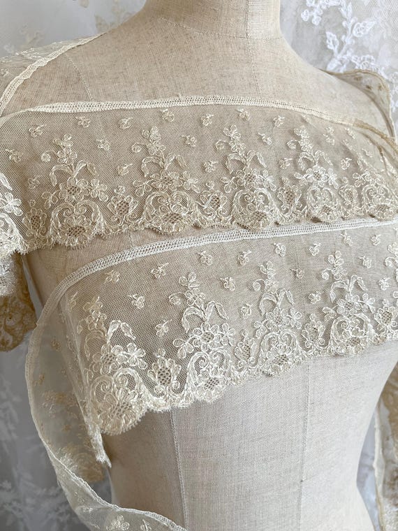 Antique Lingerie Lace Length