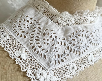 Antique Mixed Lace Square Collar