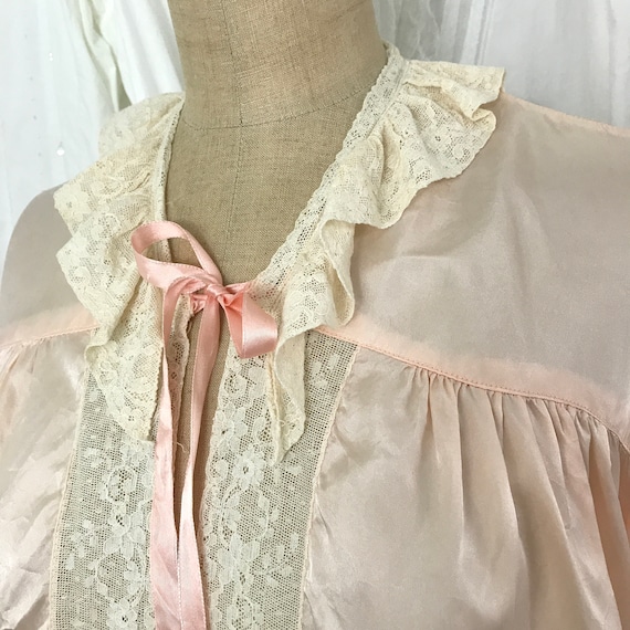 Vintage 1940s Lace Trim Satin Rayon Bed Jacket