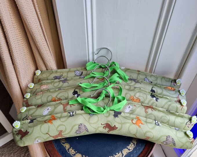 Four Luxury Padded Coat Hangers in Classic Cath Kidston Fabric Etsy