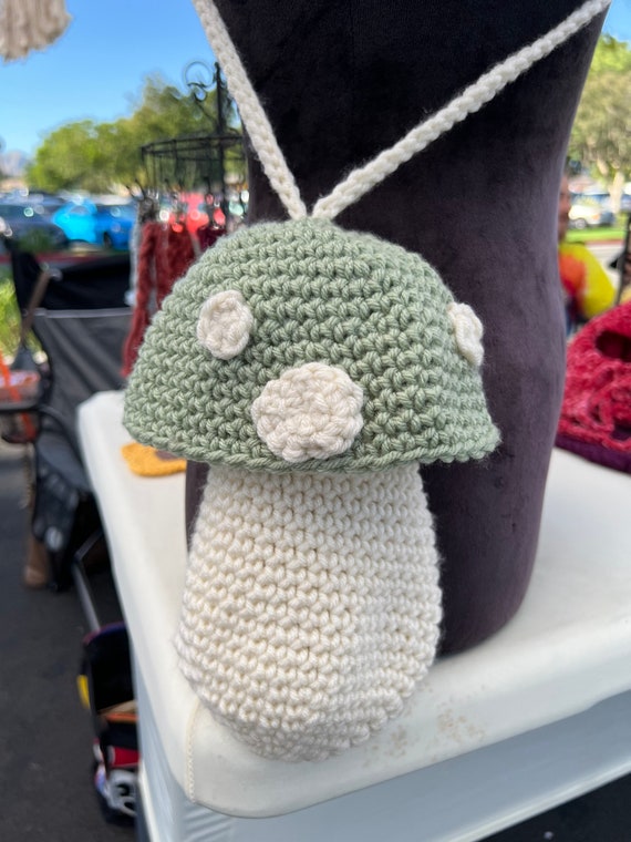 Handmade croch mushroom backpack Free Crochet Pattern: Faerie Forager Mushroom Backpack  main image 3