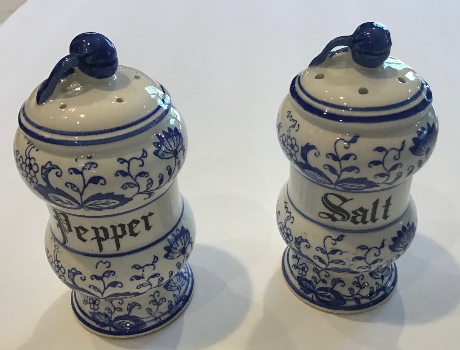 Vintage Blue Onion Salt & Pepper Shakers Etsy
