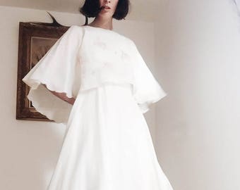 Cream vintage tiered bridesmaid / summer / wedding guest dress.