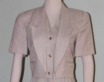 Sz. S, Linen Suit, Vintage 1980's, Big Shoulder Pads, 27" waist