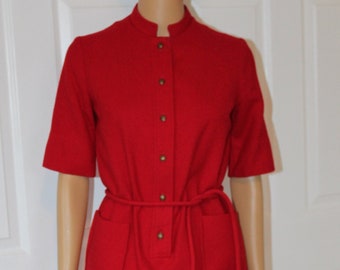 Rood, maat S, wollen jurk met riem, vintage jaren 60, buste 37 inch