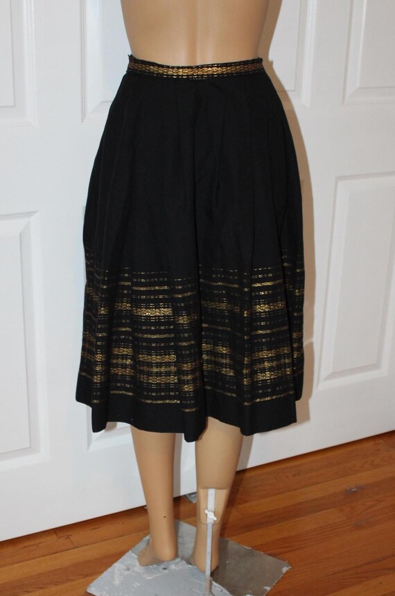 Anthracite Wool Pleated Skirt With Gold Buckle Detailed Belt main image 1