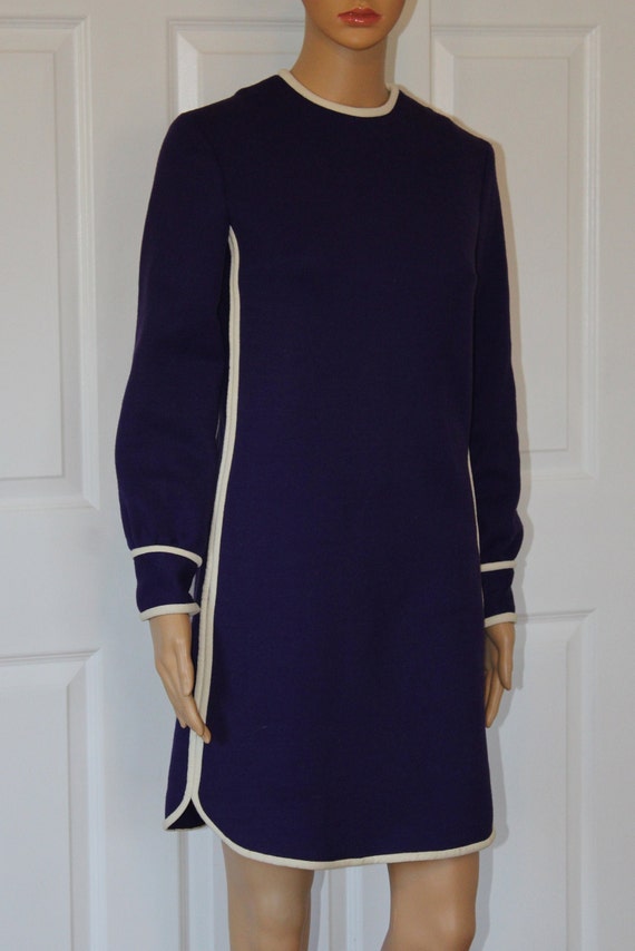SZ. S, Purple Mini Dress with Belt, Vintage 1960'… - image 3