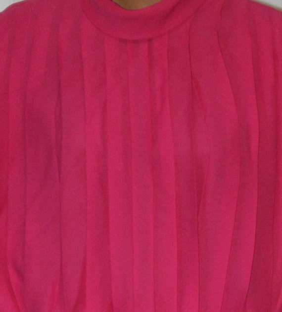 Size M,Hot Pink Dress with Pleated Bodice, Vintag… - image 5