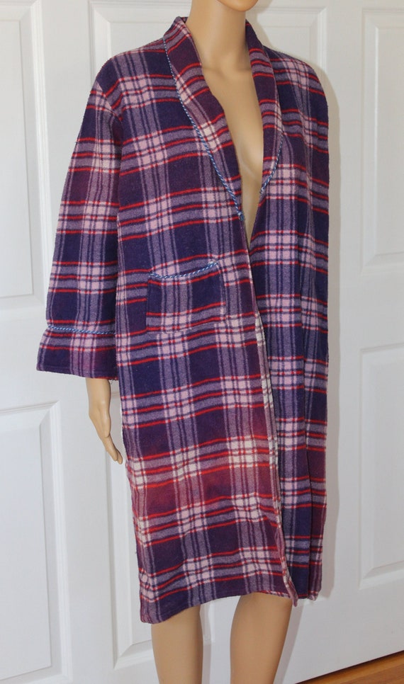 Size M, Vintage Plaid Beacon Robe, Acetate/Cotton 