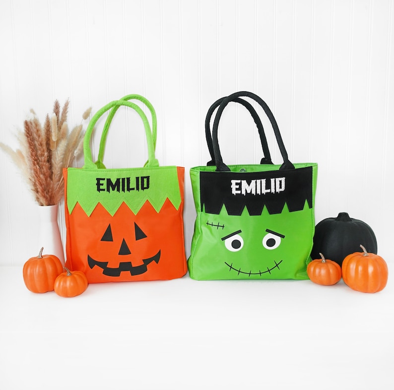 Halloween Bag
Custom halloween bag, halloween basket, custom trick or treat bags