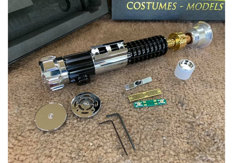 Obi Wan Kenobi Lightsaber Episode 3. Star Wars. Revenge of