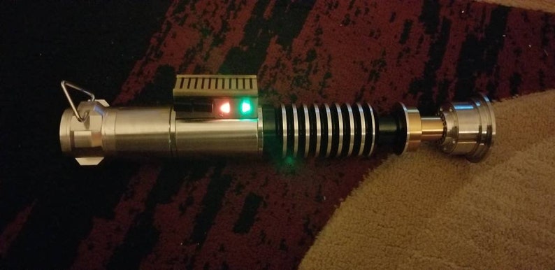 Luke Skywalker lightsaber from episode 6 7 8. Korbanth LS6 | Etsy