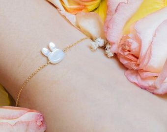 White Bunny Rabbit Bracelet - Usagi - Moon - 90s Anime Inspired - Celestial - Dainty Minimal - Magical Girl - Kawaii - Feminine