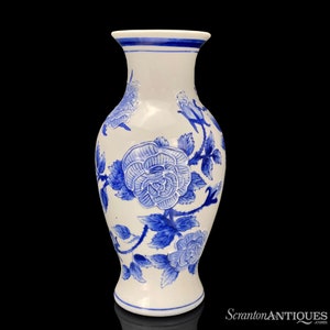 Vintage Chinese Blue & White Porcelain Floral Rose Motif Vase