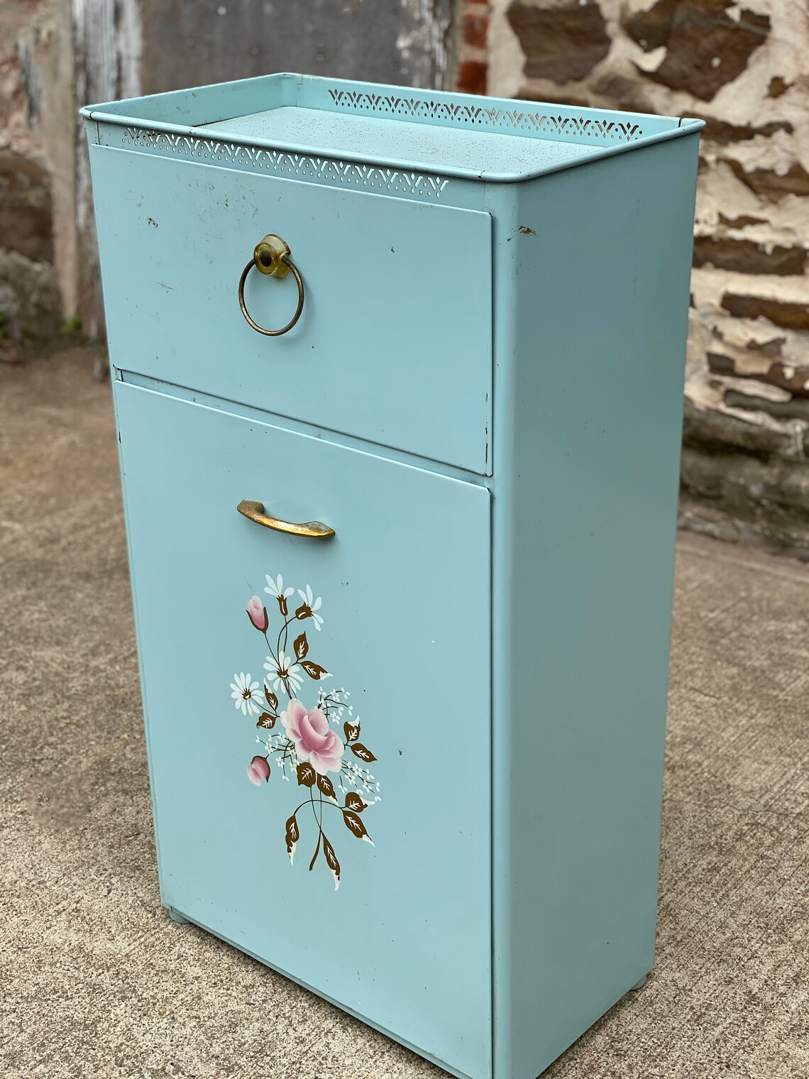 MidCentury Powder Blue Metal Detecto Laundry Hamper w/ Floral Etsy