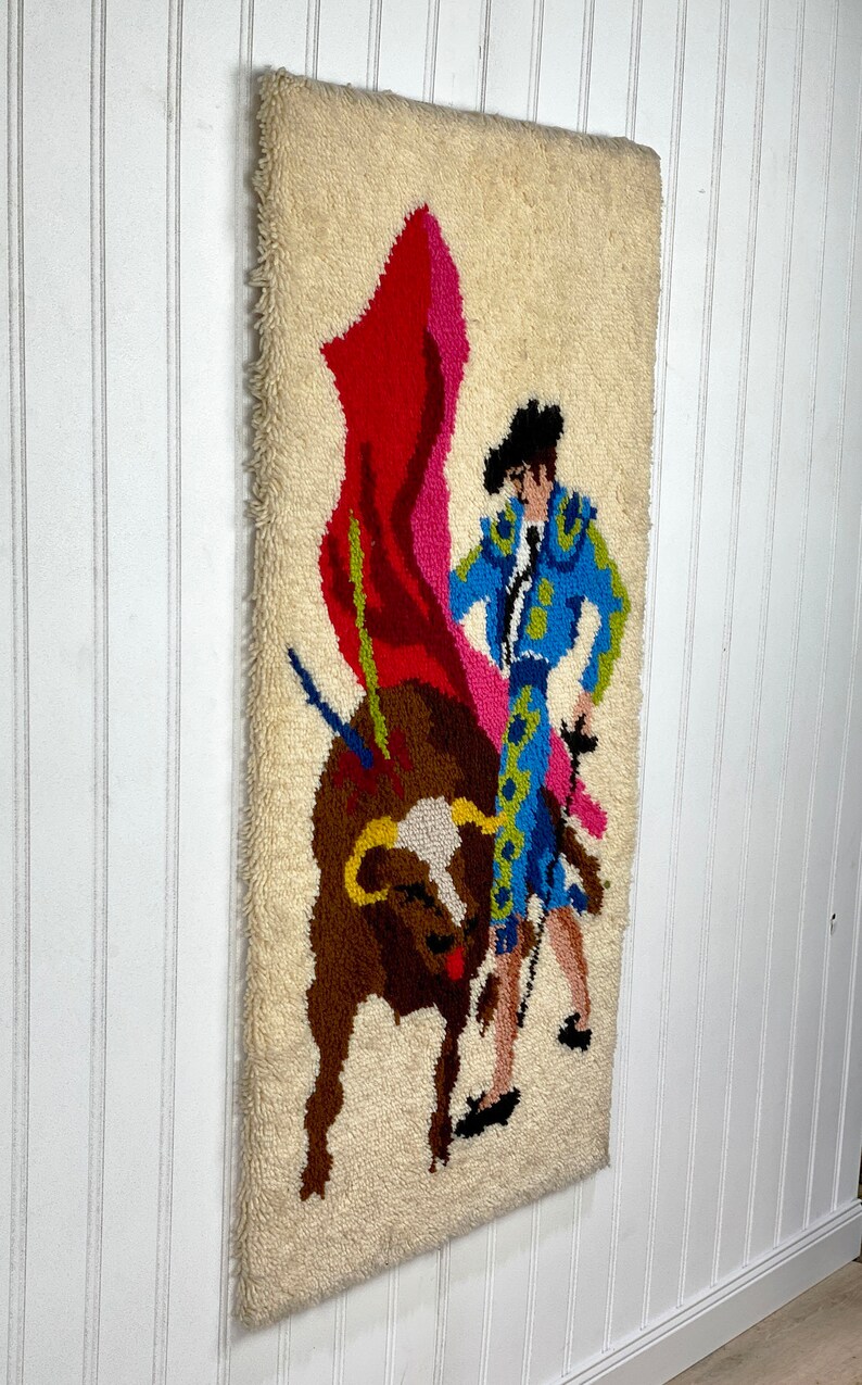 Mid-century Spanish Matador Bull Fighter Shag Rug Wall Art - 3x4 - Etsy