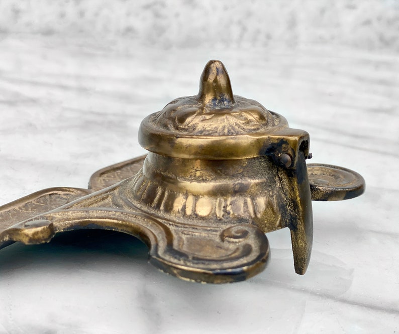 Vintage Victorian Gilded Brass Inkwell Fountain Pen Stand image 6
