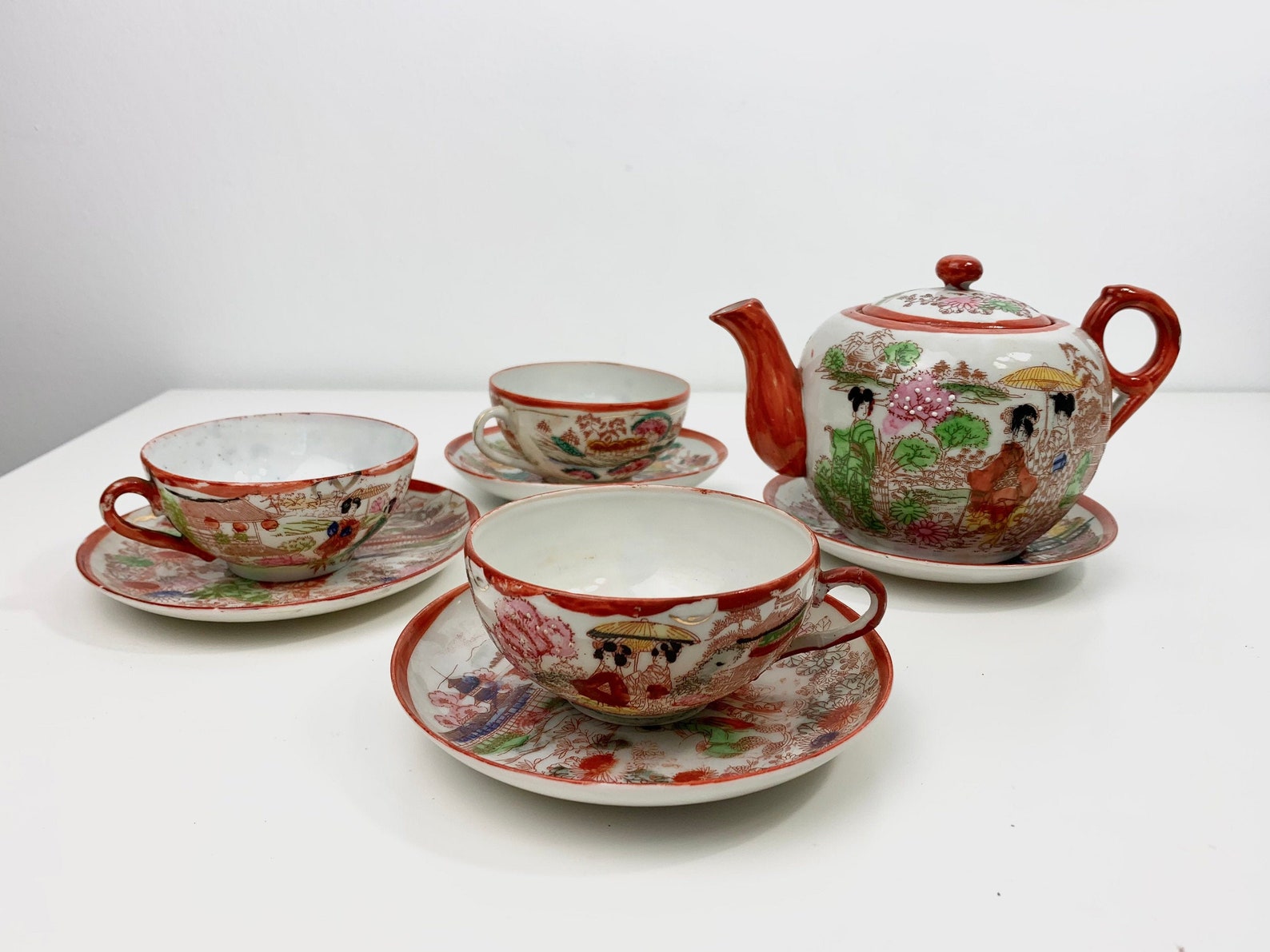 Red Geisha Girl Tea Pot Cups Saucer Japan Ceramic China image 1.
