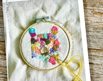 三村智美著『ダーニングステッチで縫う刺繍』 - Etsy 日本