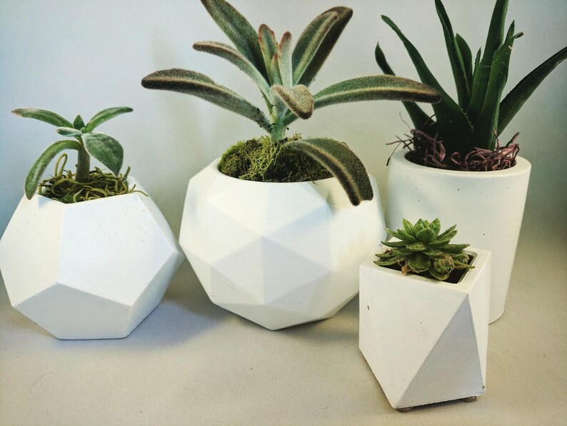 White concrete succulent planter set of 4 Handmade geometric planter in different sizes Indoor plants pot