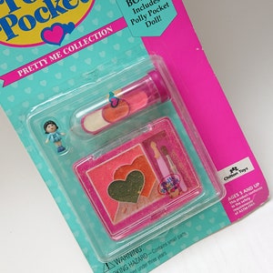 Polly pocket vintage,  rare polly pocket, pretty me collection 2 make up pallets. Black hair doll, 90s toy nib, new polly pocket