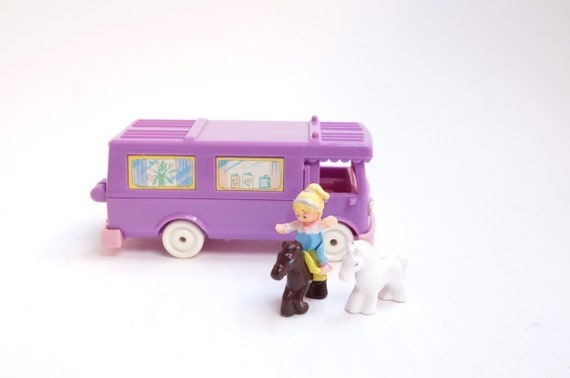 polly pocket horse stable