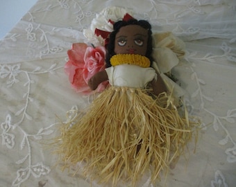 1950年代のヴィンテージハワイアンフラドール - Etsy 日本