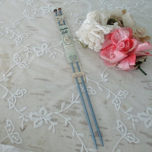 Vintage Knitting Needles Blue Aluminum Size US 4 c 1950&#39;s-1960&#39;s Crafting Supplies