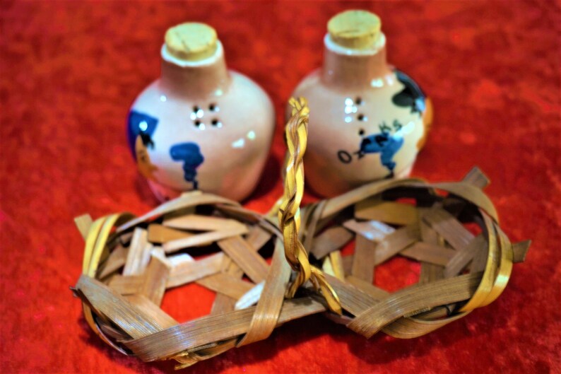 Vintage Porcelain Salt /& Pepper Shakers Table Caddie Collectible Rare Find Home Decor Gift For Her Kitchen Dining Same Day Free Shipping
