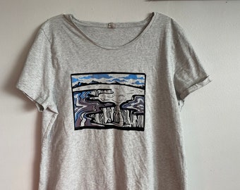 on the Cliffs, screen printed t-shirt, hand-printed clothing