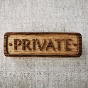 Plaque de porte privée en chêne massif - Maison, bar, hôtel