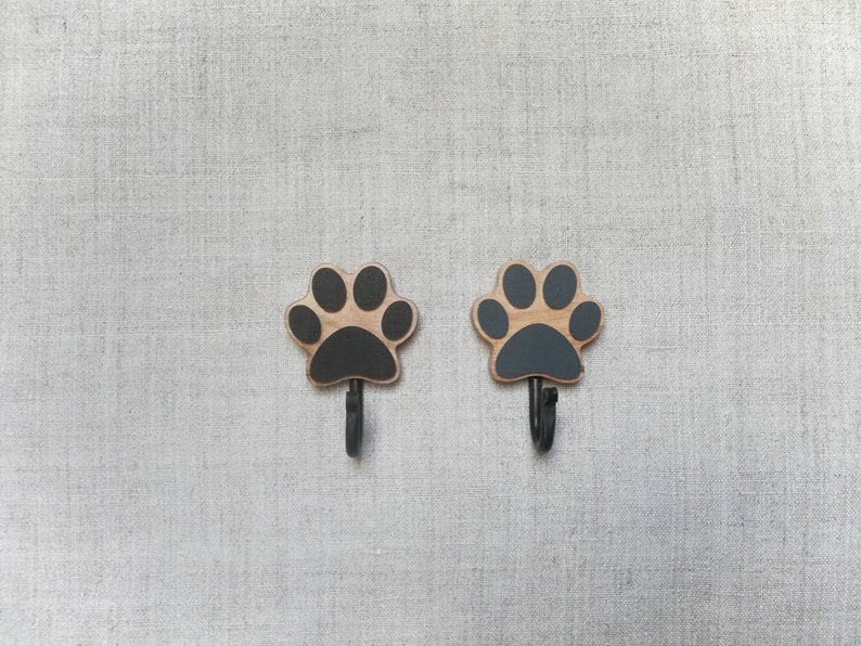 Wooden dog leash hook for wall Paw Print in black and grey