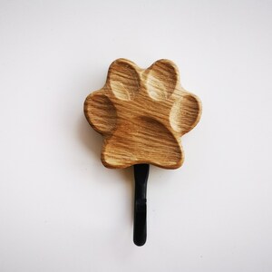 Wooden dog leash holder for wall Paw Print of natural oak
