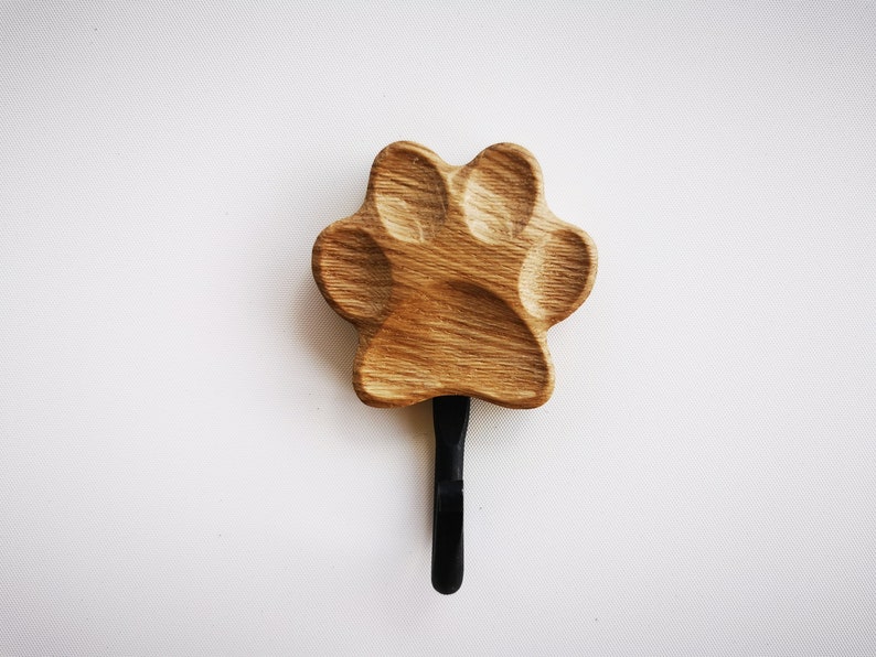 Wooden dog leash holder for wall Paw Print of natural oak